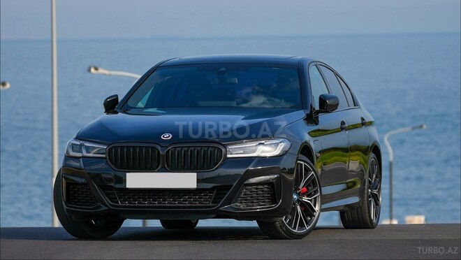 BMW 530e-3