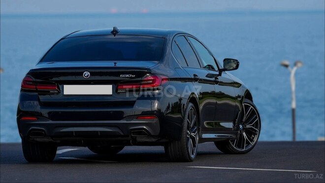 BMW 530e-5