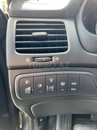 Kia Optima-11