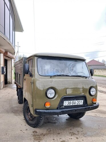UAZ 3303-2