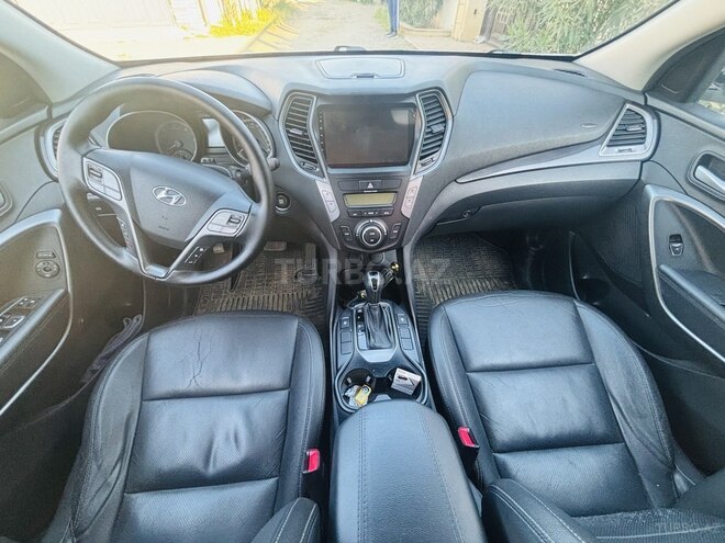 Hyundai Santa Fe-7