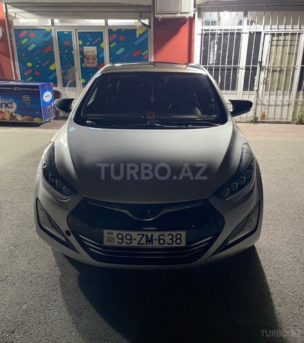 Hyundai Elantra-2