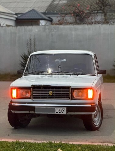 LADA (VAZ) 2107-1