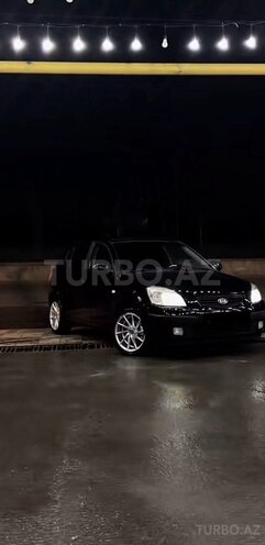 Kia Rio-1