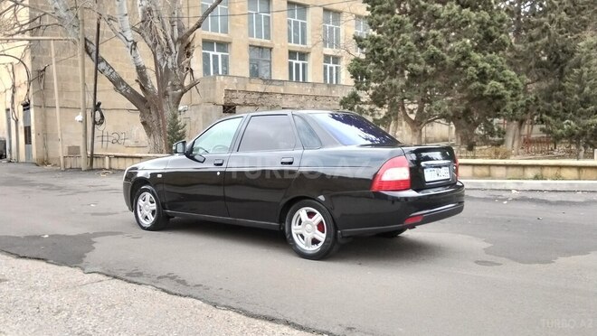 LADA (VAZ) Priora-8