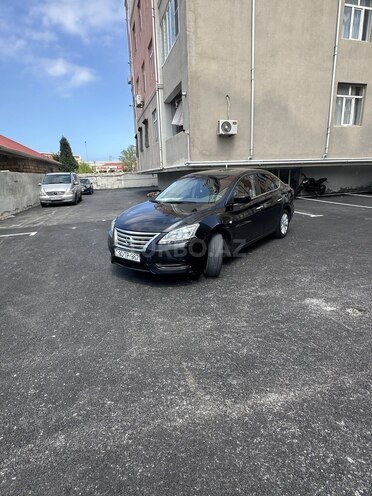 Nissan Sentra-1