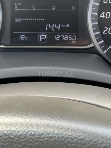 Nissan Sentra-3