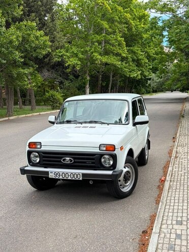 LADA (VAZ) Niva-1