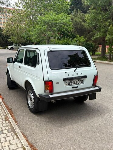 LADA (VAZ) Niva-6