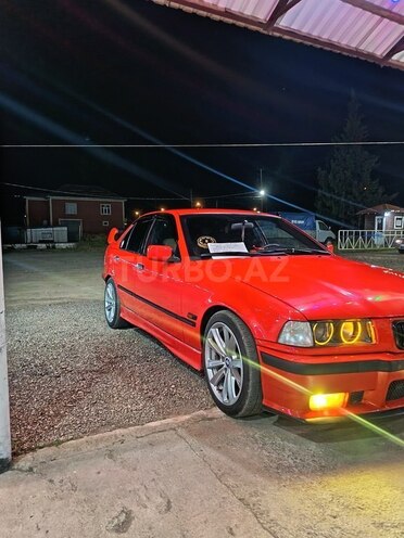 BMW 318-6