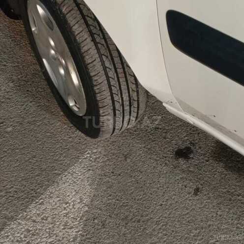 Fiat Doblo-2