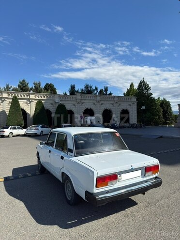 LADA (VAZ) 2107-5