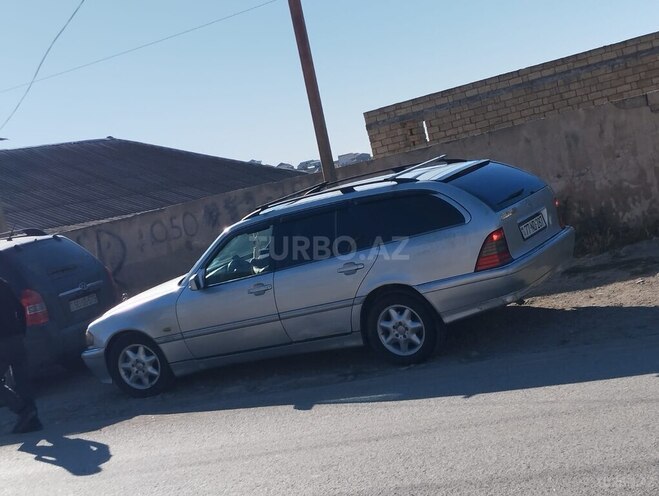 Mercedes C 180-4