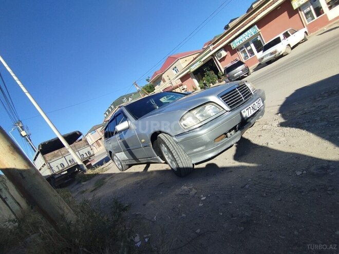 Mercedes C 180-3
