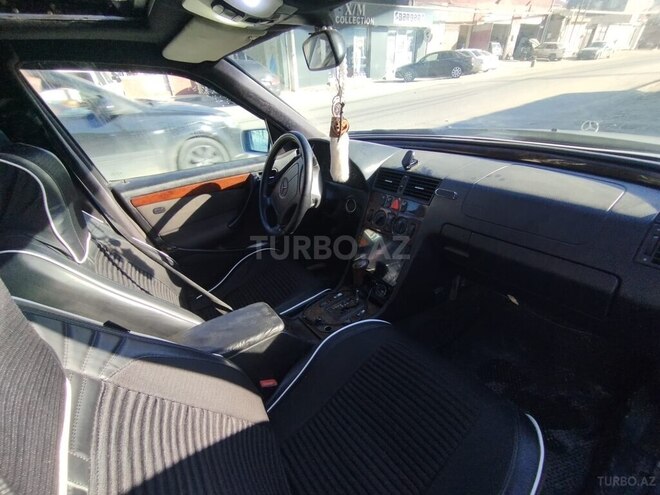 Mercedes C 180-17