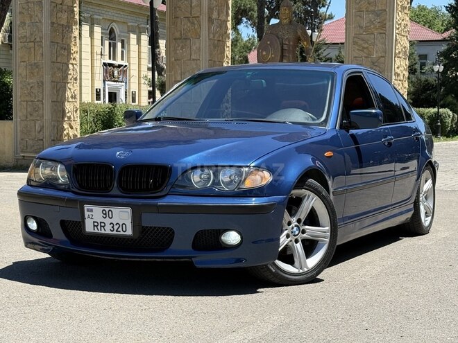 BMW 320-1