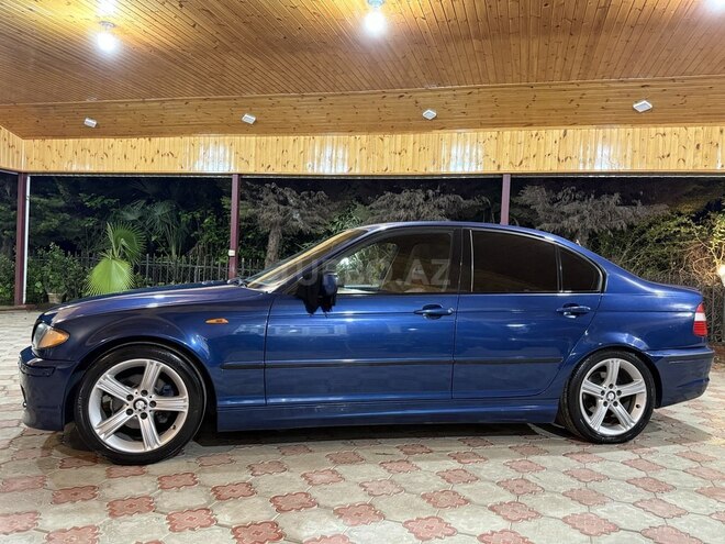 BMW 320-3