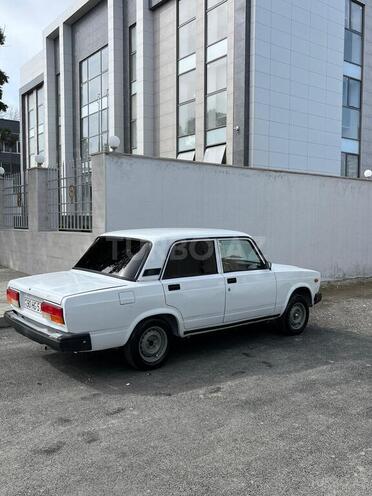 LADA (VAZ) 2107-4