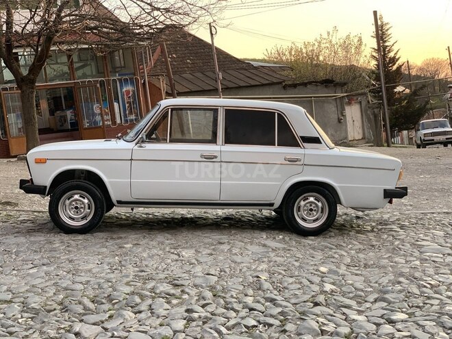 LADA (VAZ) 2106-4