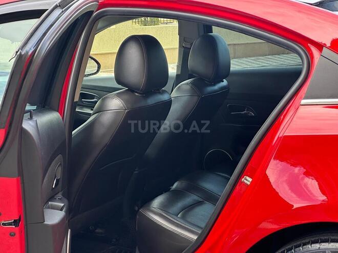 Chevrolet Cruze-14