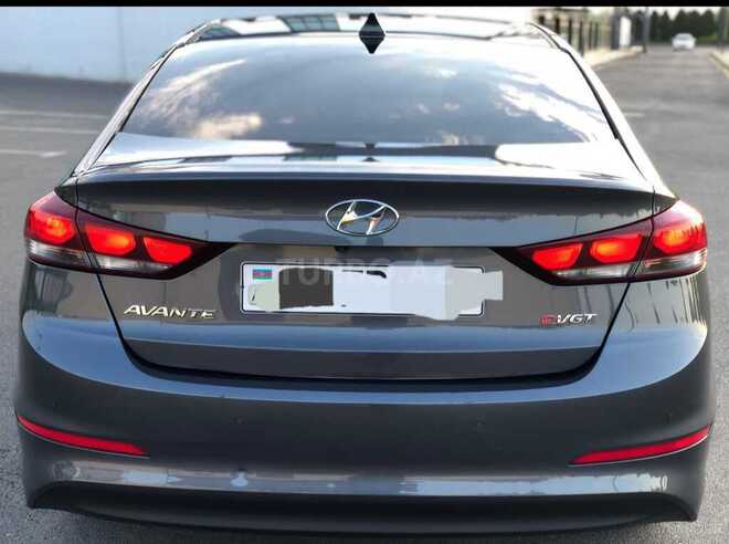 Hyundai Avante-4