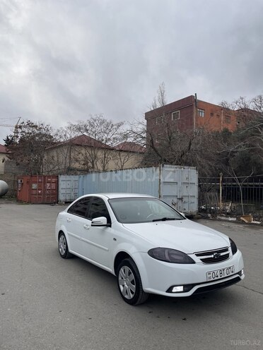 Daewoo Gentra-4
