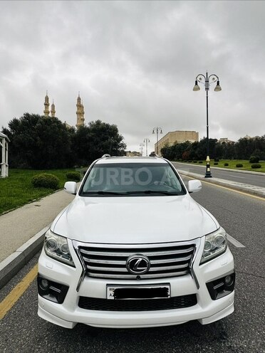 Lexus LX 570-9