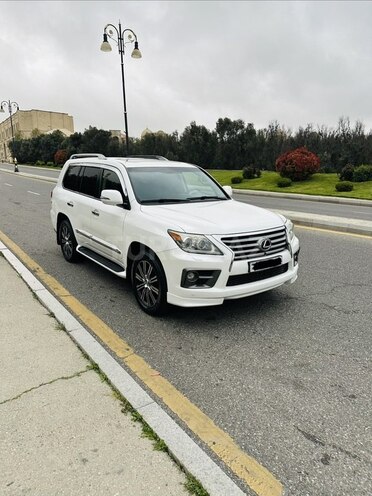 Lexus LX 570-2