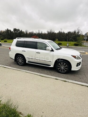 Lexus LX 570-4