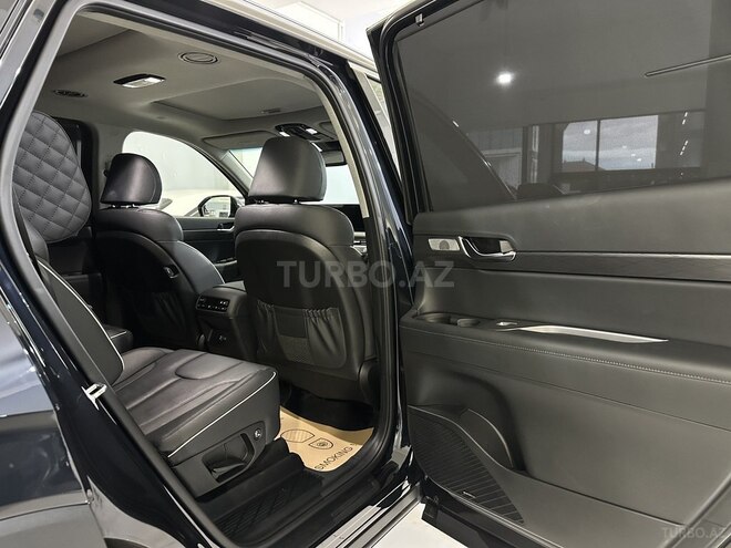 Hyundai Palisade-15