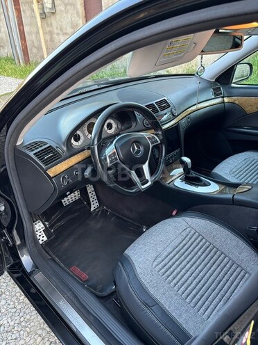 Mercedes E 220-8
