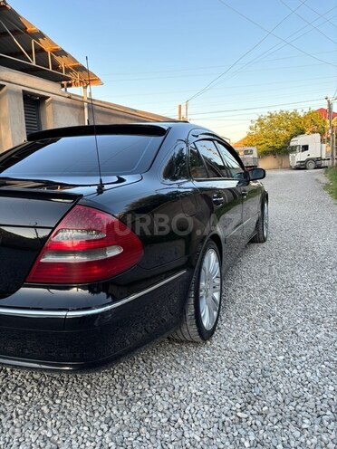 Mercedes E 220-6