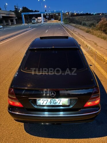 Mercedes E 220-20