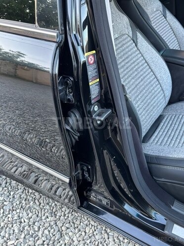 Mercedes E 220-14