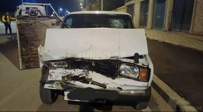 LADA (VAZ) 2107-2