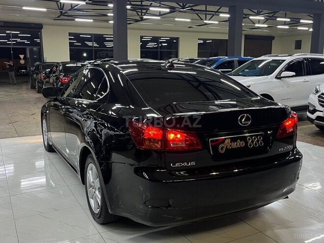 Lexus IS 220d-6