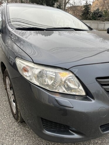 Toyota Corolla-5