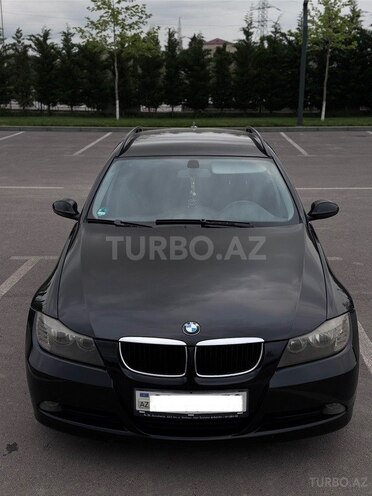 BMW 320-4