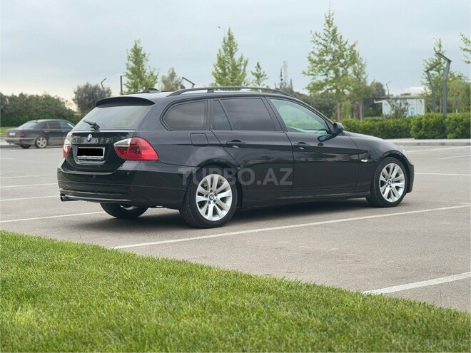 BMW 320-13