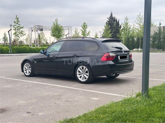 BMW 320-11