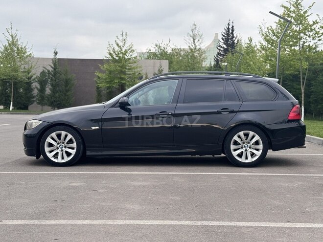 BMW 320-3