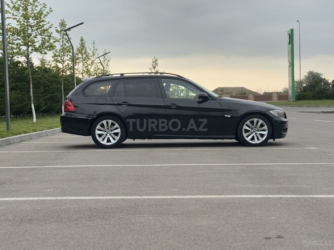 BMW 320-14
