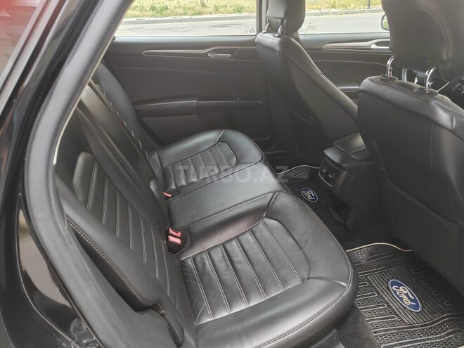Ford Fusion (North America)-6