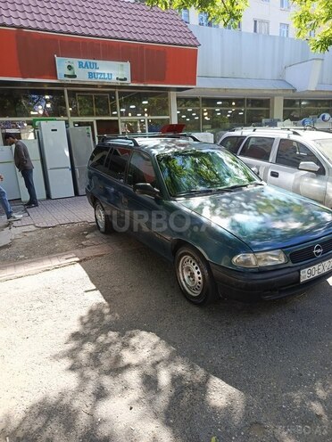 Opel Astra-8