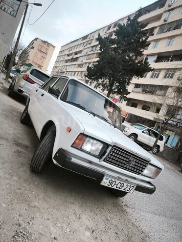 LADA (VAZ) 2107-4