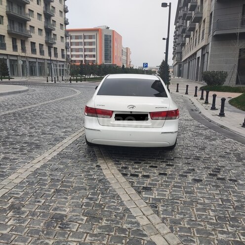 Hyundai Sonata-10