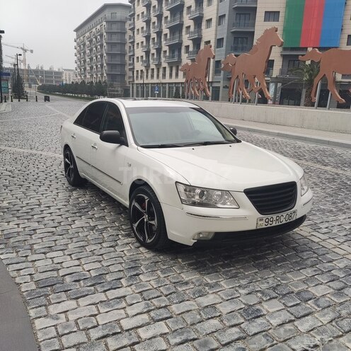 Hyundai Sonata-7