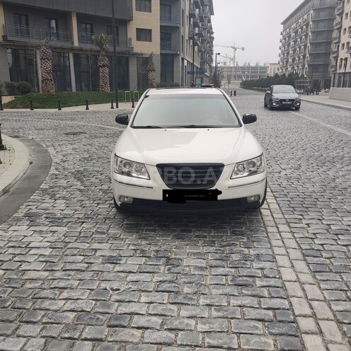 Hyundai Sonata-14