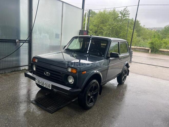 LADA (VAZ) Niva-16
