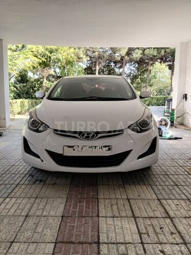 Hyundai Avante-1